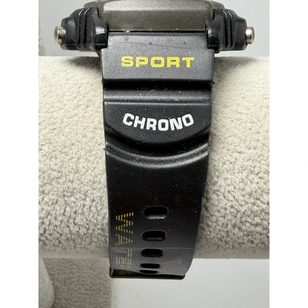 Sega Sports 1997‎ Vintage Mens Digital Watch New Battery 41MM 8.25